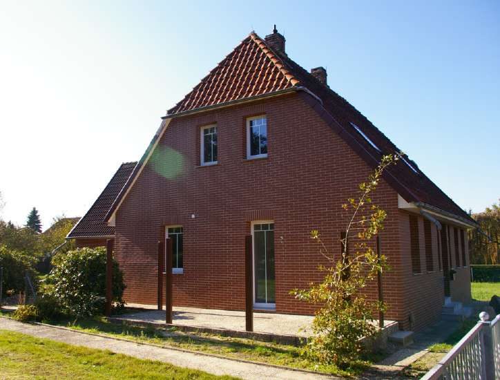 Einfamilienhaus nach der Sanierung mit Haacke Isolierklinker