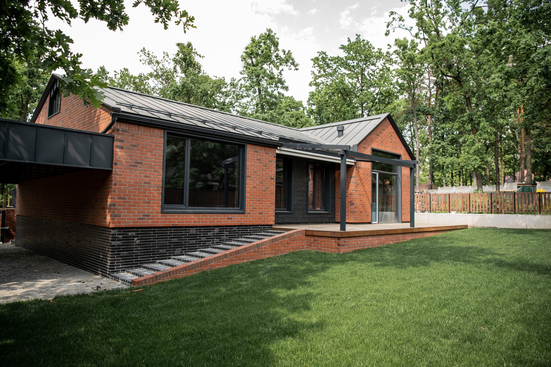 Haacke Referenz: Moderner Bungalow